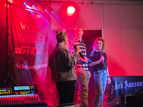 Karaoke & Music Trivia Host